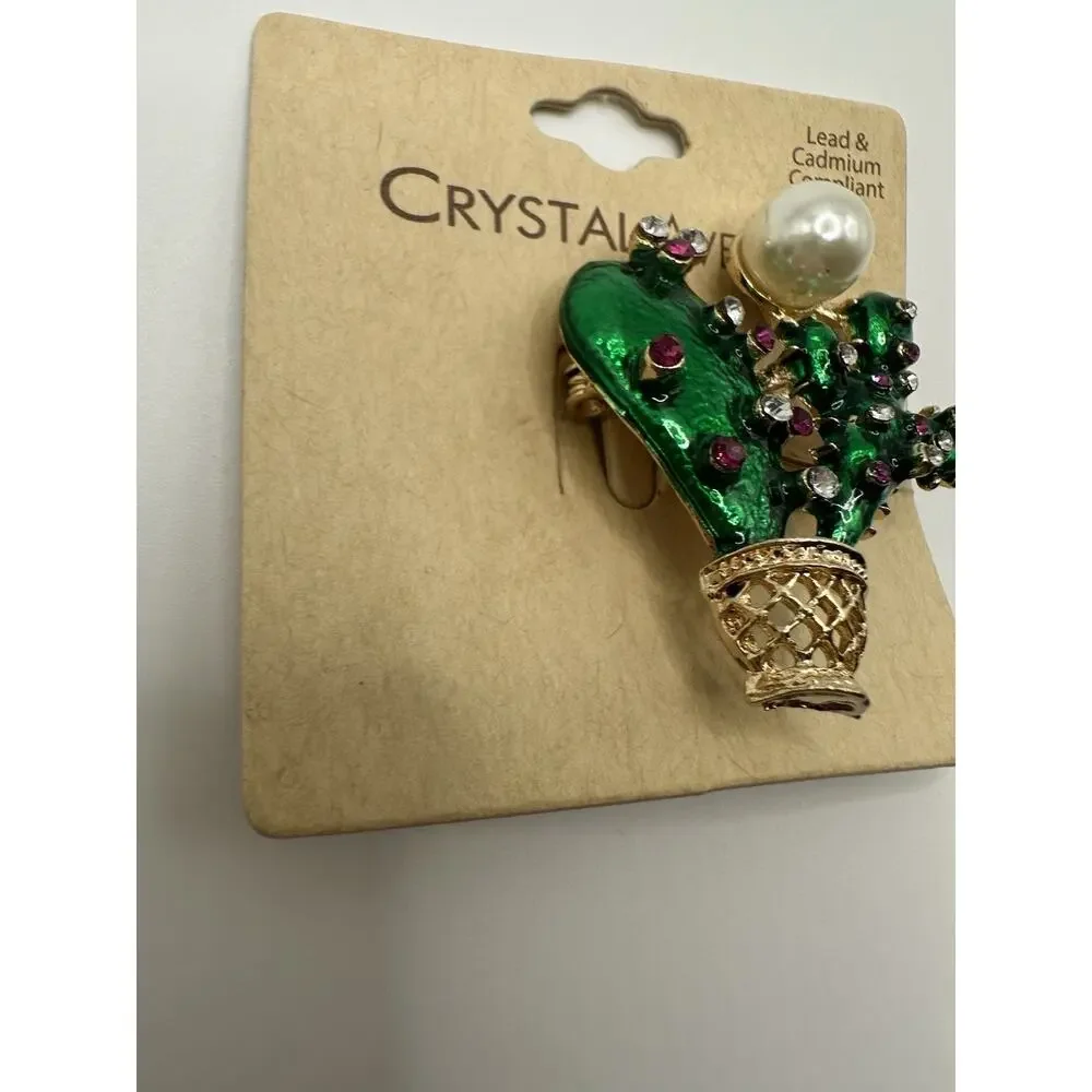 NWT Crystal Avenue Gold Tone Green Cactus Brooch Pin W/Faux Pearl Crystals 1.75”